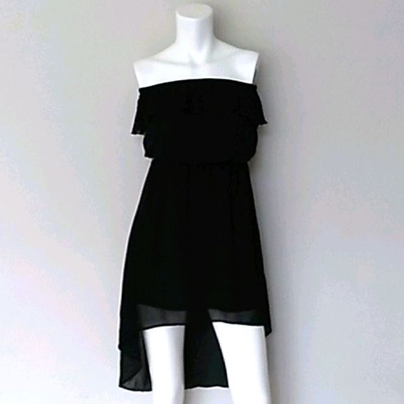 Pearl Dresses & Skirts - Pearl Black Strapless Dress. Size Small